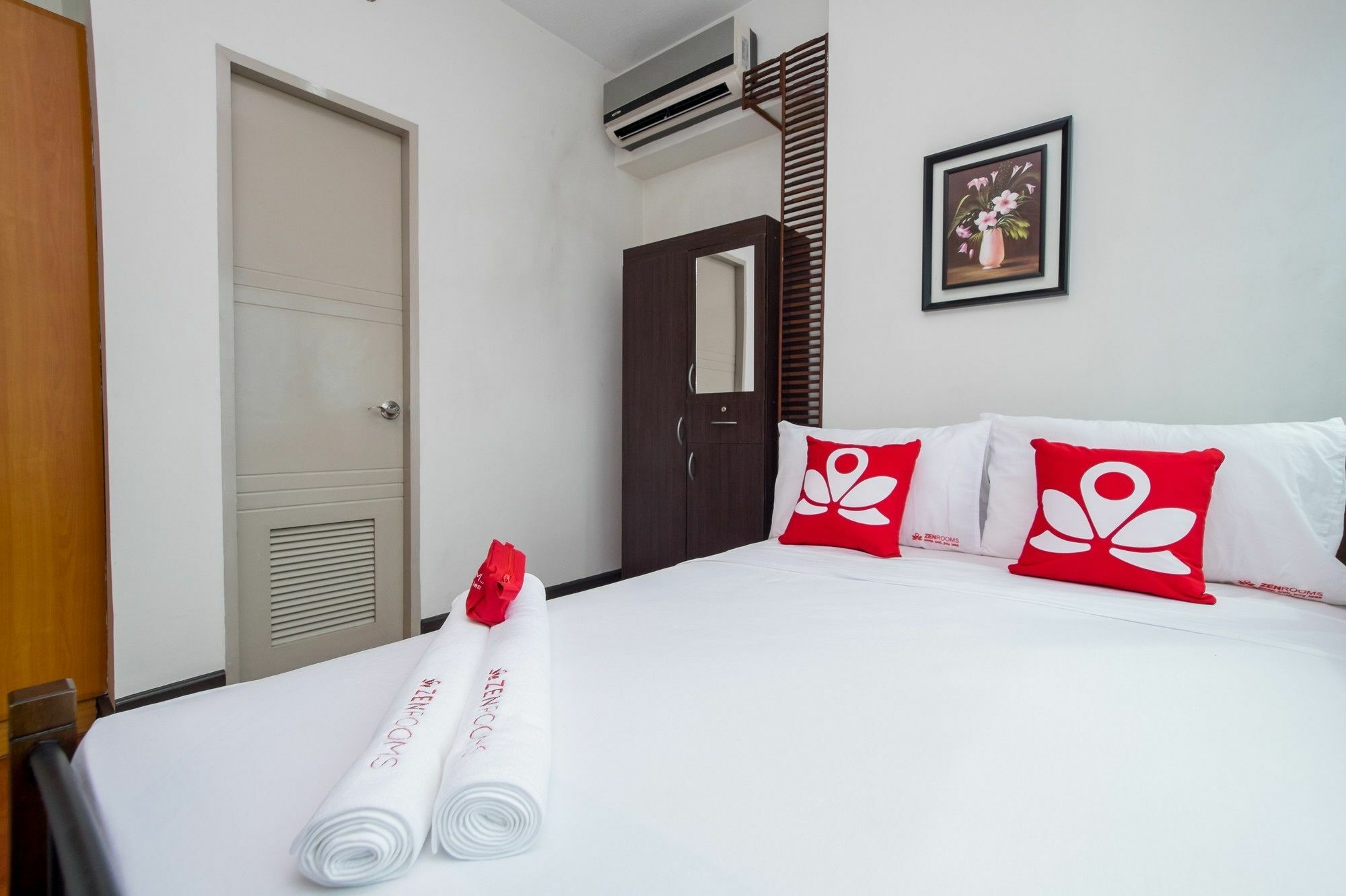 Zen Home Forbeswood Parklane Bgc Taguig Luaran gambar