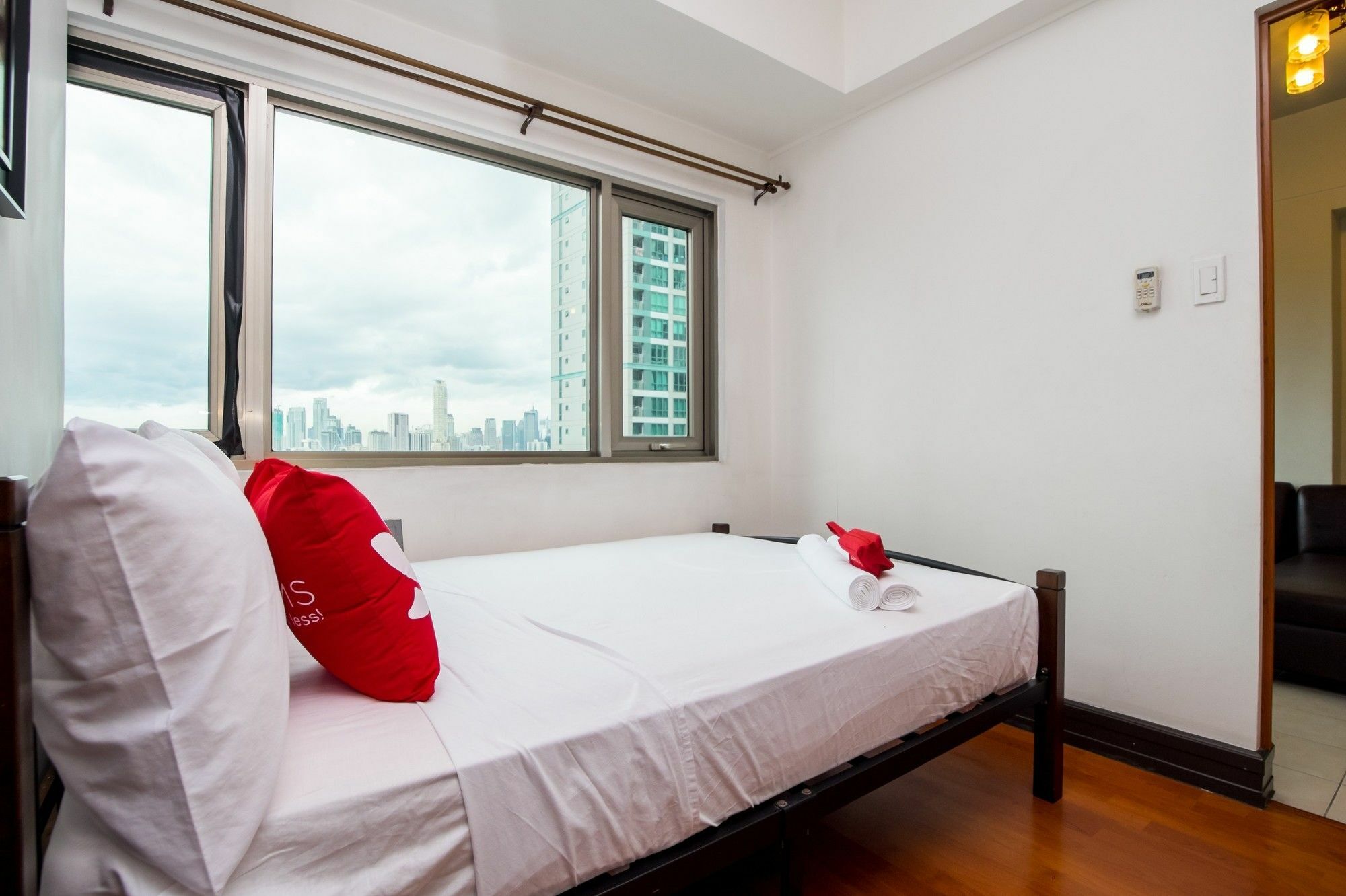 Zen Home Forbeswood Parklane Bgc Taguig Luaran gambar